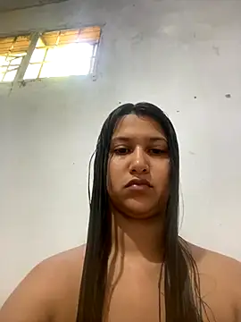 Snapshot of graziele00 chatting on 09.25.25 graziele00 online show from 09.25.25