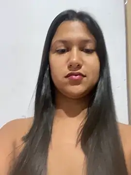 Snapshot of graziele00 chatting on 10.06.25 graziele00 online show from 10.06.25