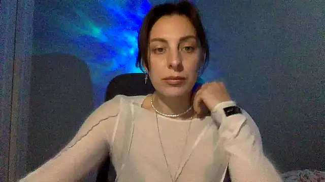 Snapshot of Myronell chatting on 10.02.25 Myronell online show from 10.02.25