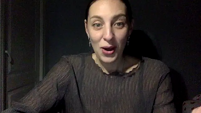 Snapshot of Myronell chatting on 10.15.25 Myronell online show from 10.15.25