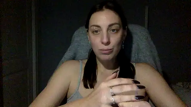 Snapshot of Myronell chatting on 11.16.25 Myronell online show from 11.16.25