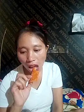 ruby-00 online show from 10.11.25