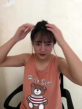 Snapshot of Be_xinh chatting on 10.09.25 Be xinh online show from 10.09.25