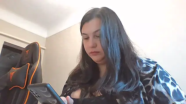 Feymaria online show from 10.02.25