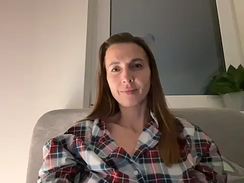 Arivanna online show from 09.30.25