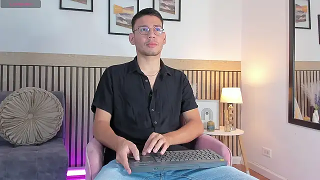 marcuswildx online show from 09.26.25