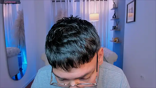 marcuswildx online show from 11.21.25