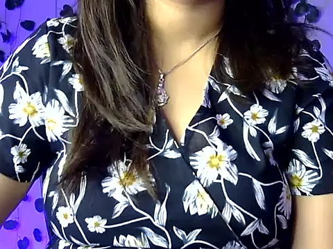 Aaliya02 online show from 01.06.26