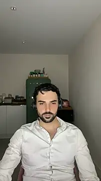 eauminerale online show from 07.15.26