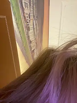 miumiu-66 online show from 10.10.25