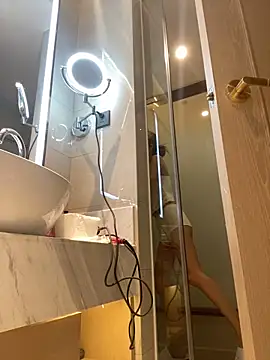 miumiu-66 online show from 12.01.25