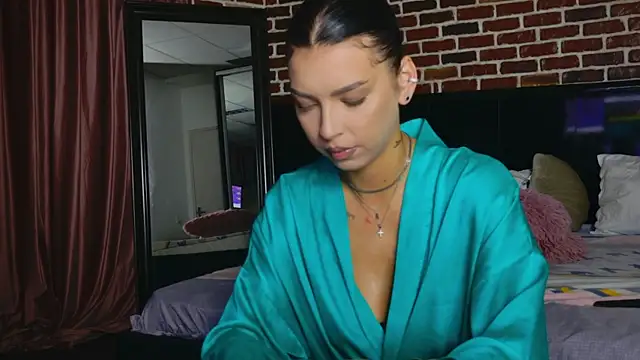 MeganSin  online show from 10.08.25