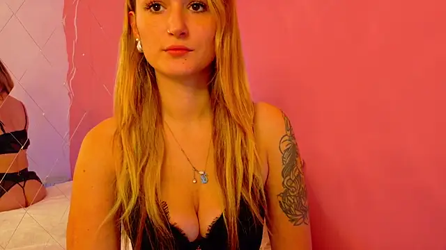 Snapshot of Anaayss_ chatting on 10.08.25 Anaayss online show from 10.08.25