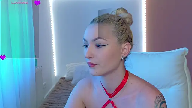 Anaayss  online show from 04.07.26