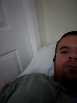 Snapshot of FIREMAN954 chatting on 11.08.25 FIREMAN954 online show from 11.08.25