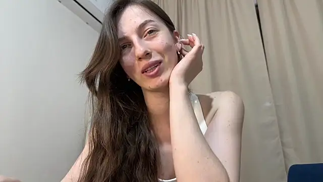 Snapshot of Prettyyy_Angel chatting on 05.23.26 Prettyyy Angel online show from 05.23.26