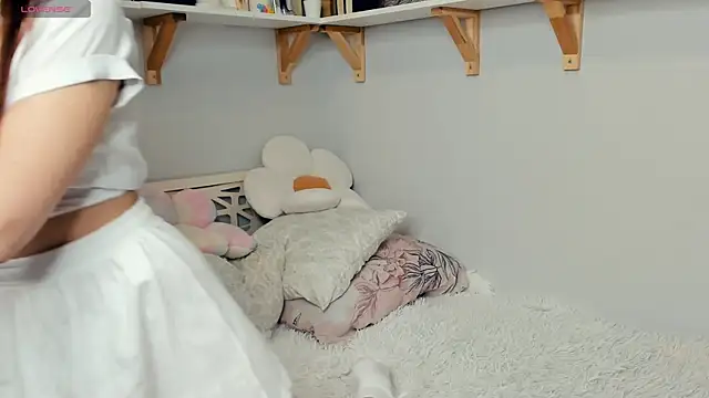 Peaceriise online show from 10.17.25