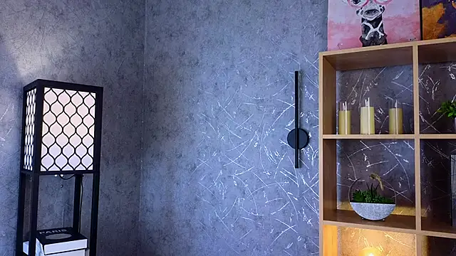 Snapshot of ElenoreReth chatting on 10.26.25 ElenoreReth online show from 10.26.25