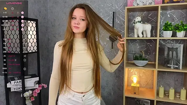 ElenoreReth online show from 12.18.25