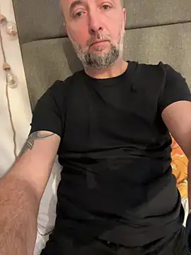 Snapshot of Scotipol chatting on 02.27.26 Scotipol online show from 02.27.26