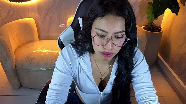 elowhyn dior tp online show from 09.26.25