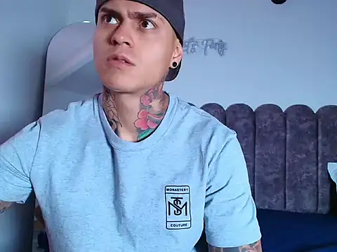 Marko Toro   online show from 10.08.25