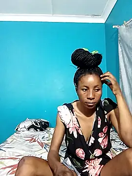 HotPetite 25 online show from 01.09.26