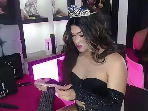 Sophia hott01 online show from 10.10.25