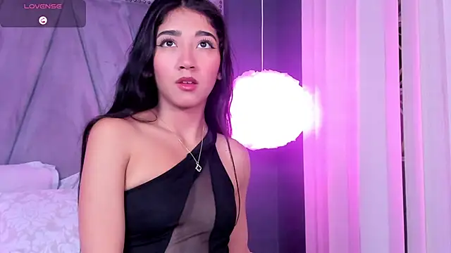 Mariana Kalo online show from 11.10.25