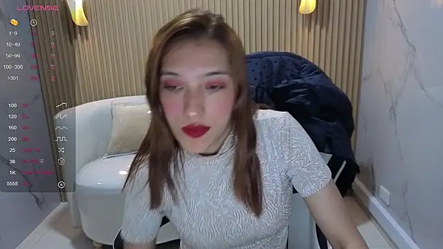 Snapshot of Skyler_Gracee_Tx chatting on 11.07.25 Skyler Gracee Tx online show from 11.07.25