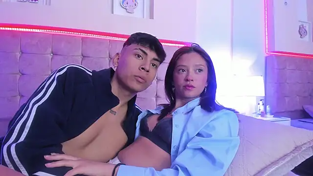 Willow Pearl online show from 10.09.25