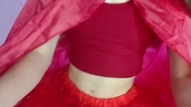 Nina Roser online show from 10.31.25