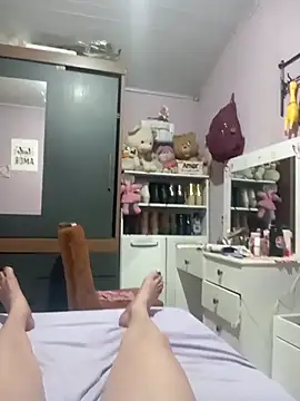 Snapshot of Rose_BigBoobs_5 chatting on 09.22.25 Rose BigBoobs 5 online show from 09.22.25