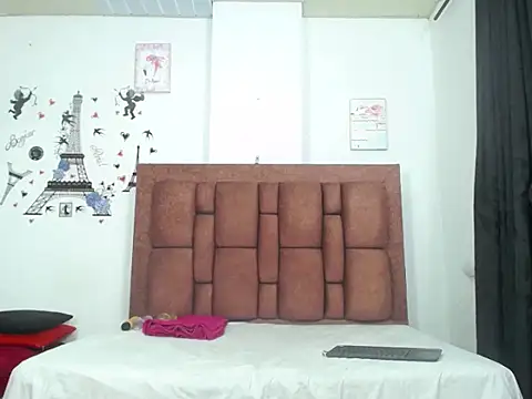 vlunaper online show from 10.14.25