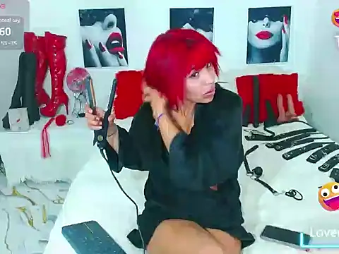 Snapshot of mylygrey chatting on 07.19.26 mylygrey online show from 07.19.26