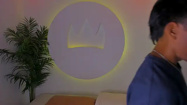 Santti  online show from 10.10.25