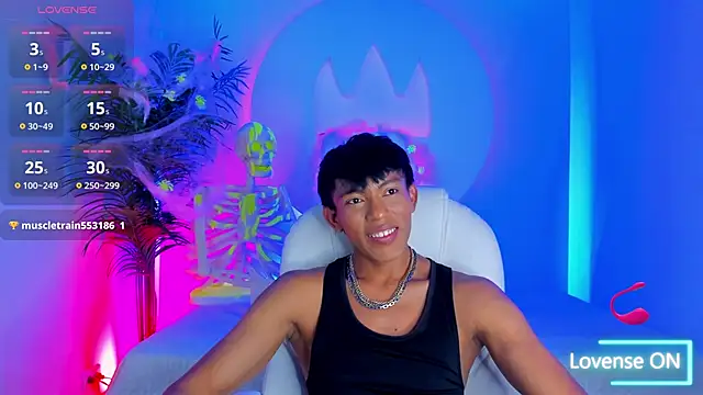 Santti  online show from 10.30.25