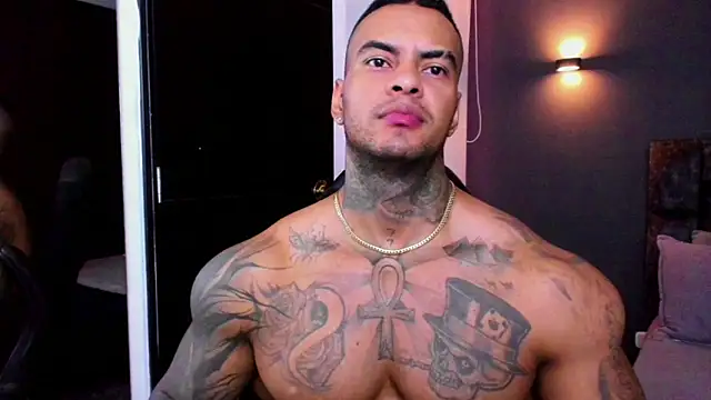 Snapshot of binmontana_ chatting on 02.15.26 binmontana online show from 02.15.26