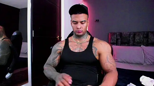 Snapshot of binmontana_ chatting on 02.20.26 binmontana online show from 02.20.26