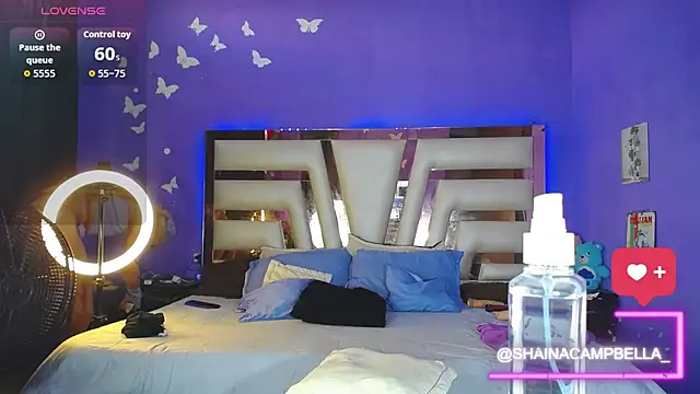 Snapshot of Shaina_Monroe chatting on 10.13.25 Shaina Monroe online show from 10.13.25