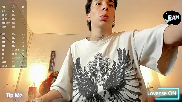 Snapshot of iammariano chatting on 01.12.26 iammariano online show from 01.12.26