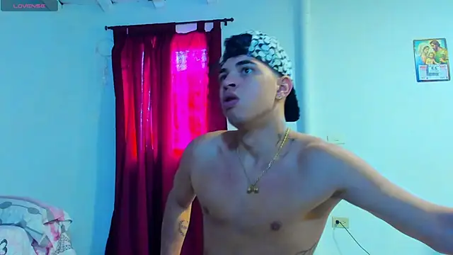 Snapshot of iammariano chatting on 02.24.26 iammariano online show from 02.24.26