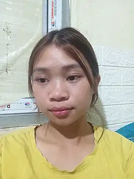 Mayy1 online show from 10.11.25