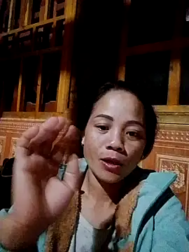 Snapshot of Bonnie-sexy chatting on 09.24.25 Bonnie-sexy online show from 09.24.25