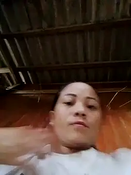 Snapshot of Bonnie-sexy chatting on 10.06.25 Bonnie-sexy online show from 10.06.25