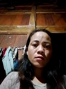 Snapshot of Bonnie-sexy chatting on 10.10.25 Bonnie-sexy online show from 10.10.25