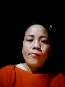 Snapshot of Bonnie-sexy chatting on 10.19.25 Bonnie-sexy online show from 10.19.25