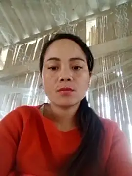 Snapshot of Bonnie-sexy chatting on 10.25.25 Bonnie-sexy online show from 10.25.25