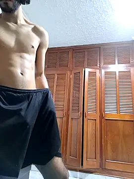 zkendell01 online show from 11.02.25