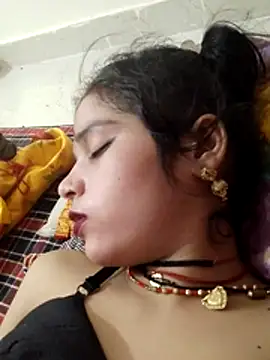 Snapshot of Mahek_love143 chatting on 06.16.26 Mahek love143 online show from 06.16.26